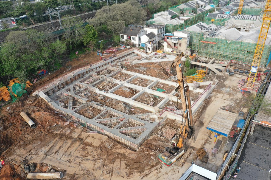 1719995631199972.png 365dc50e2f31dc0e9c77224df7d8216c.png