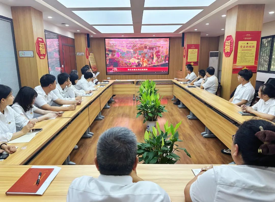 1733970044400817.jpg 8e9b5e5e28ca7f225192a8ea6865edd6.jpg