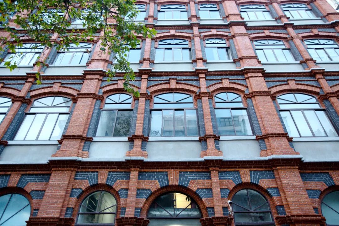 1740725272976265.jpg ccdaf1a0b3d2958563ddca267ddb0f7b.jpg